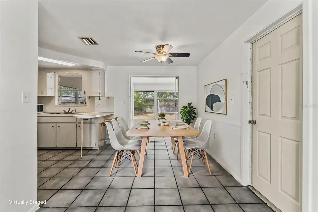 1050 Saxon Lane Holiday FL 34691