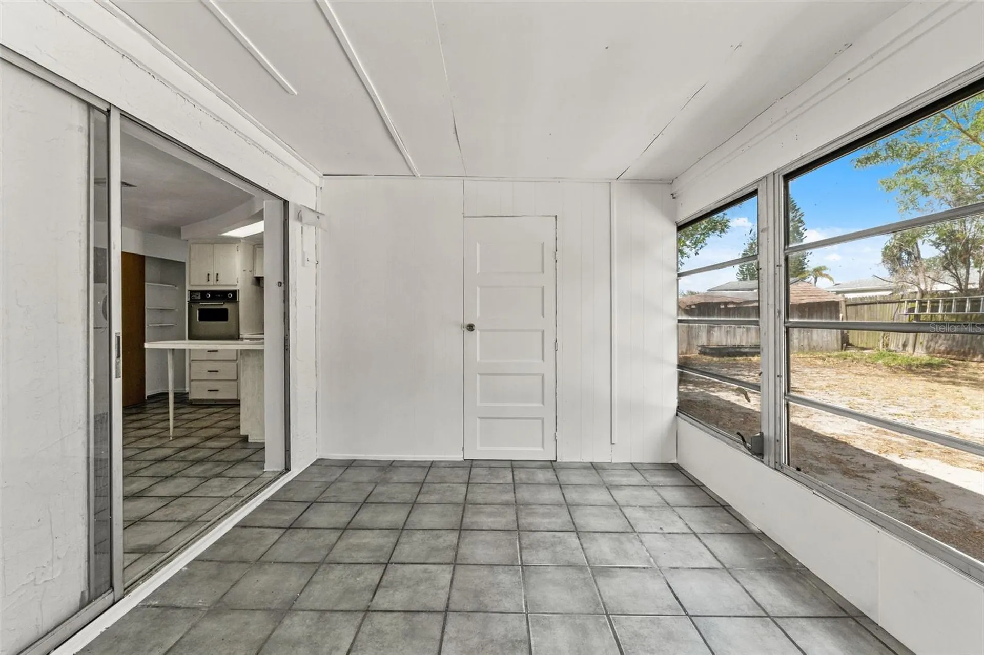 1050 Saxon Lane Holiday FL 34691