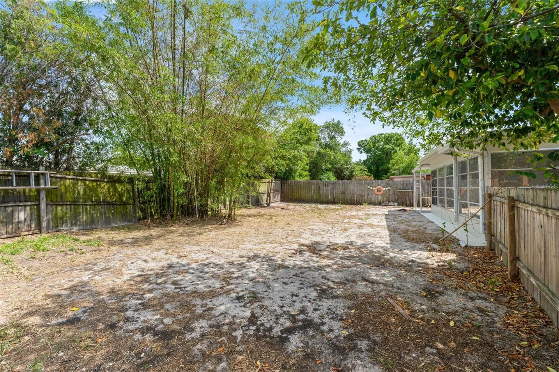 1050 Saxon Lane Holiday FL 34691