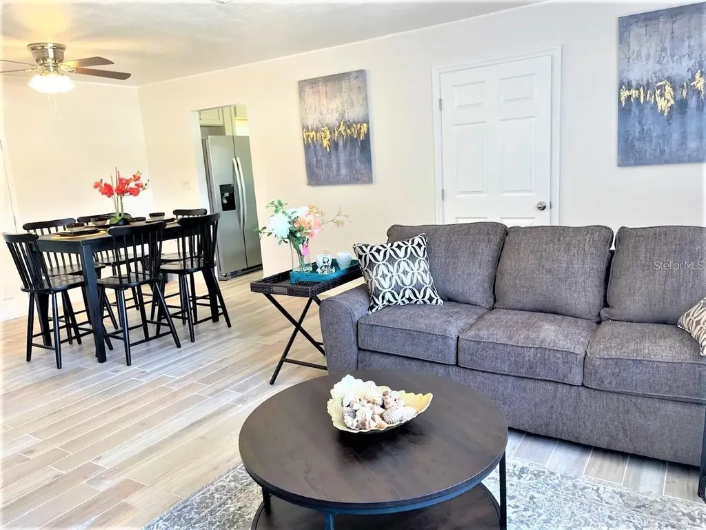 12644 81st Terrace Seminole FL 33776