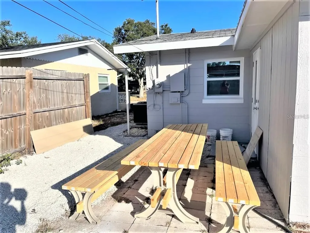 12644 81st Terrace Seminole FL 33776