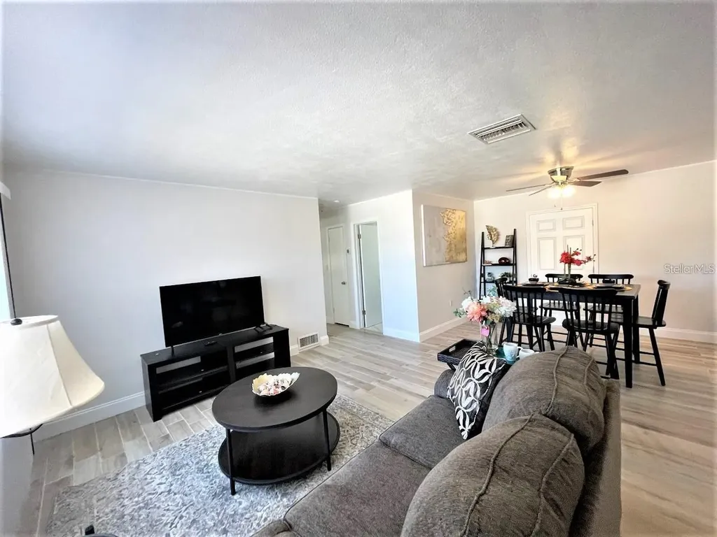12644 81st Terrace Seminole FL 33776