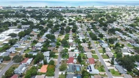 12644 81st Terrace Seminole FL 33776