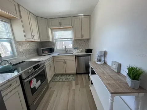 12644 81st Terrace Seminole FL 33776