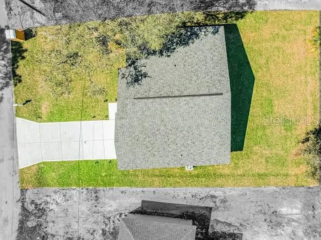 102 Sail Way Kissimmee FL 34759