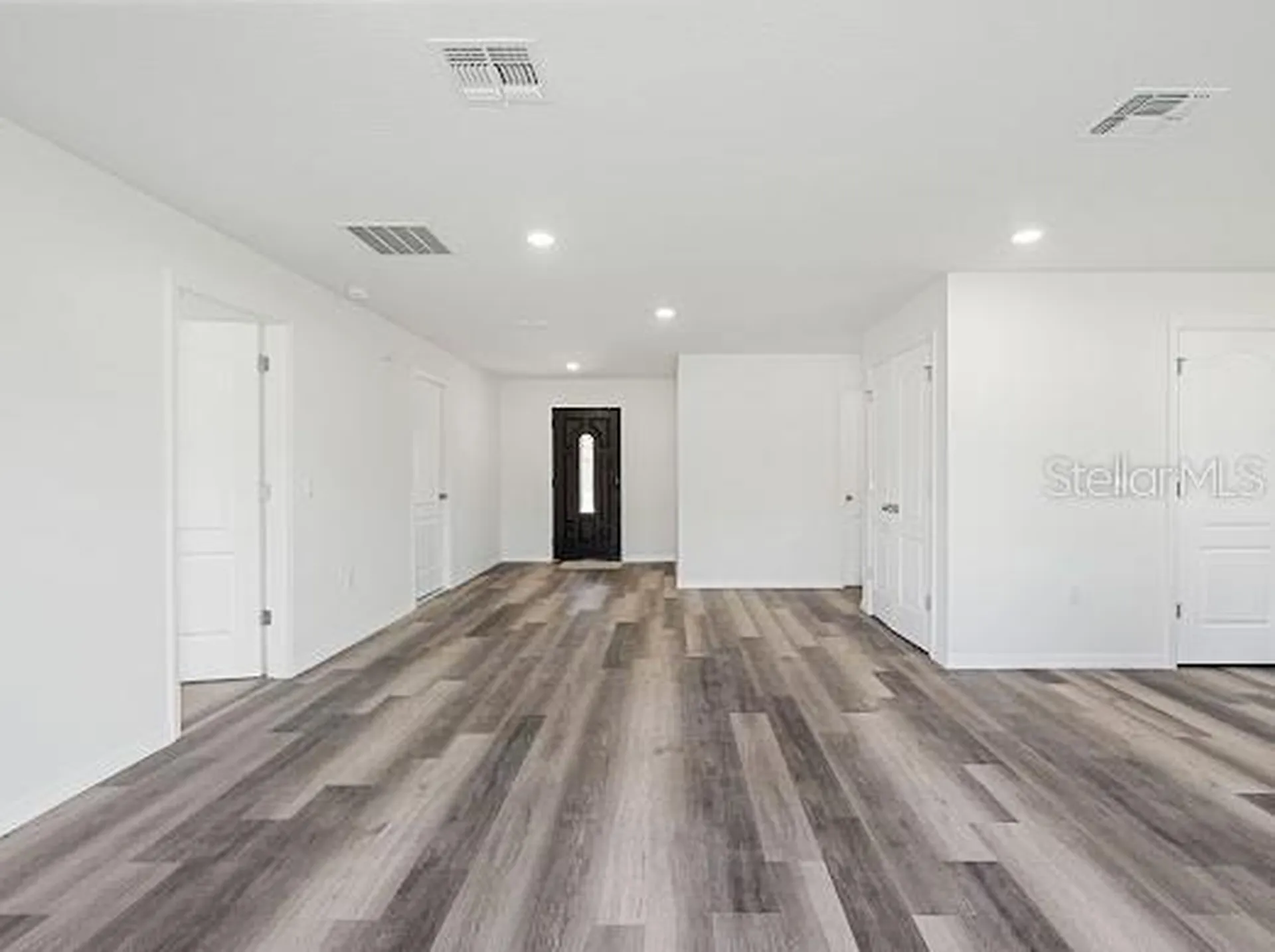 102 Sail Way Kissimmee FL 34759