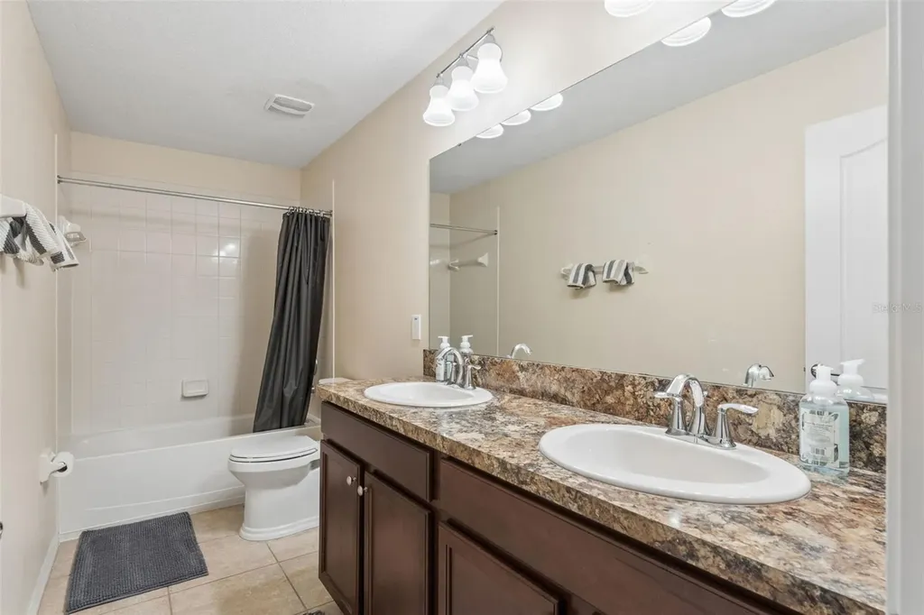 2850 Spring Breeze Way Kissimmee FL 34744