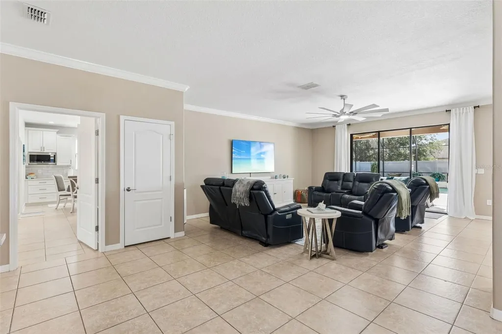 2850 Spring Breeze Way Kissimmee FL 34744