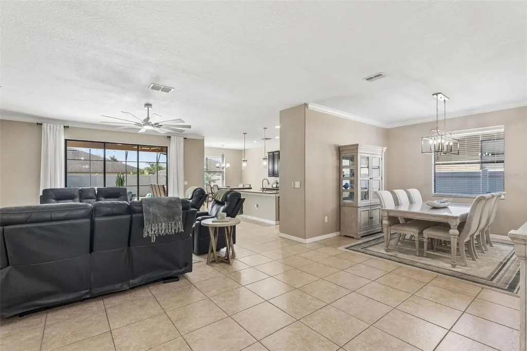 2850 Spring Breeze Way Kissimmee FL 34744