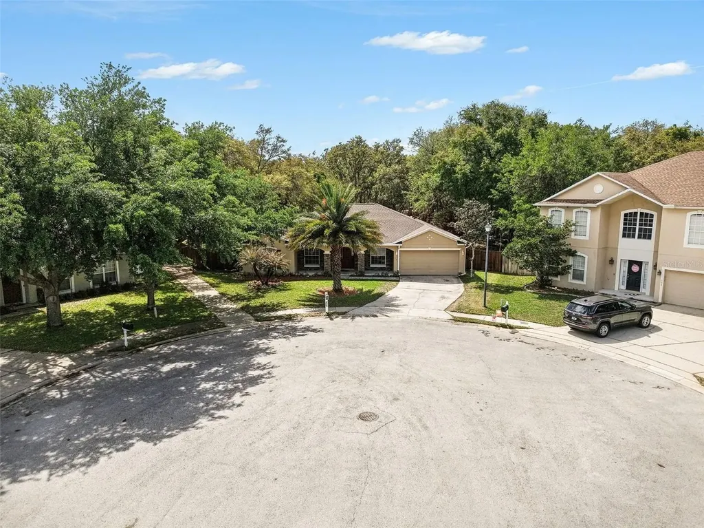 100 Festive Court Chuluota FL 32766