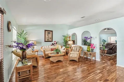 100 Festive Court Chuluota FL 32766