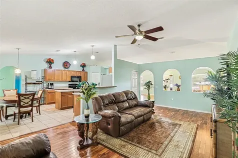 100 Festive Court Chuluota FL 32766