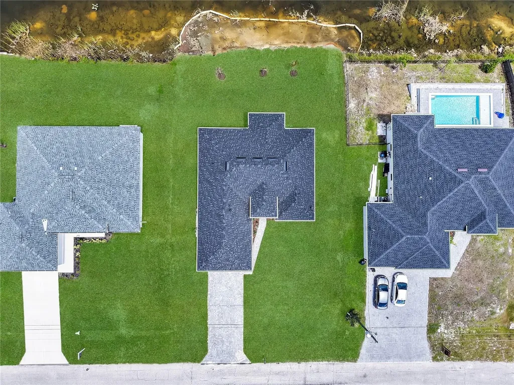 1721 NW 2nd Street Cape Coral FL 33993