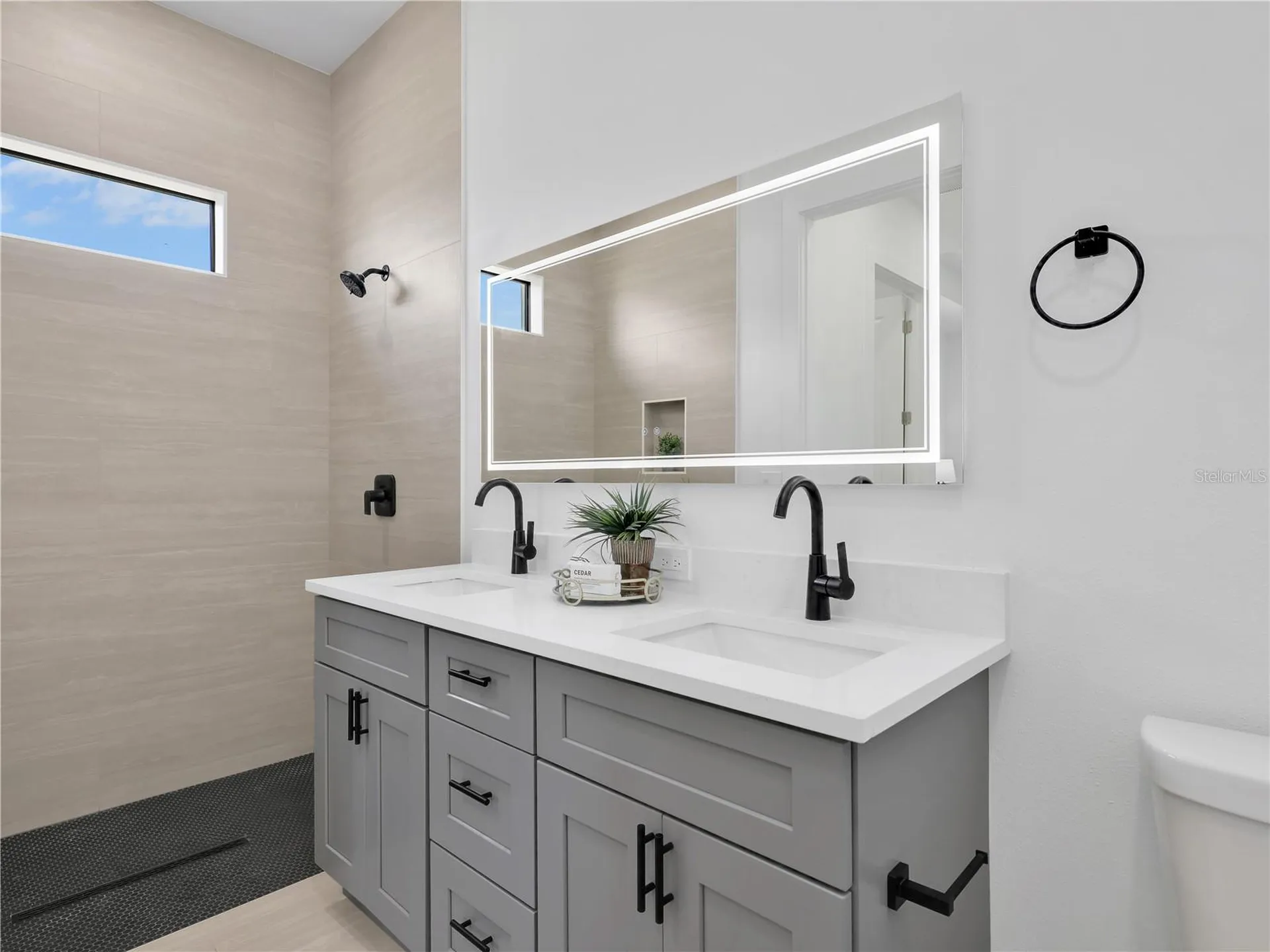 1721 NW 2nd Street Cape Coral FL 33993