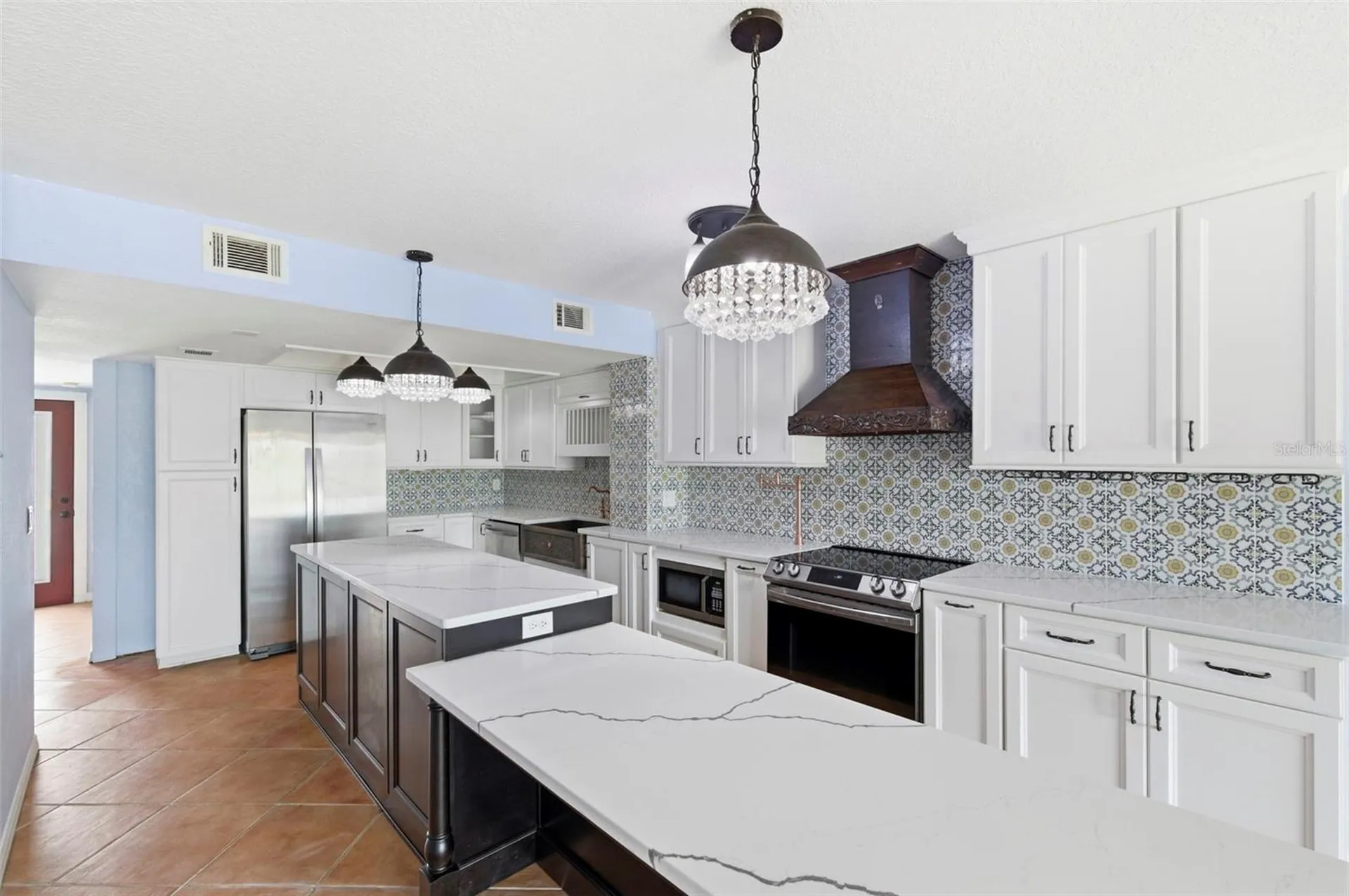 9438 Tara Cay Court Seminole FL 33776