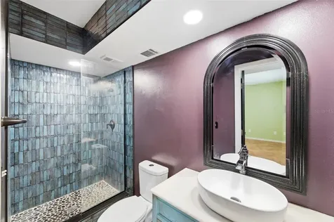 9438 Tara Cay Court Seminole FL 33776
