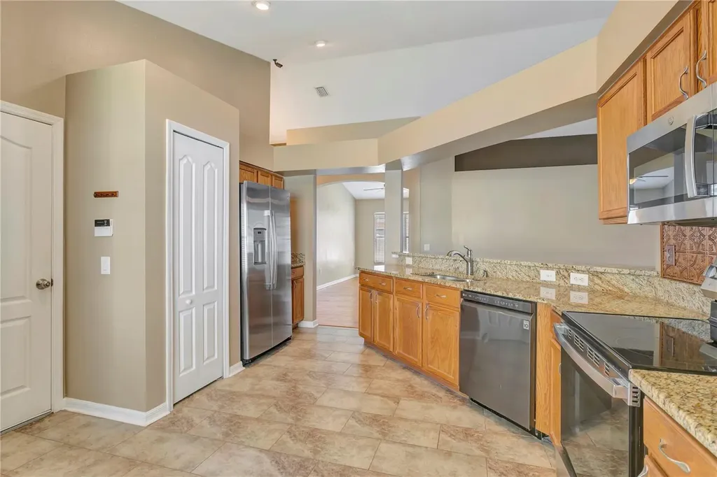 2617 Buckhorn Preserve Boulevard Valrico FL 33596