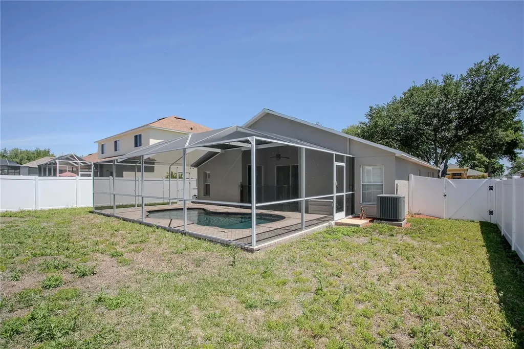 2617 Buckhorn Preserve Boulevard Valrico FL 33596