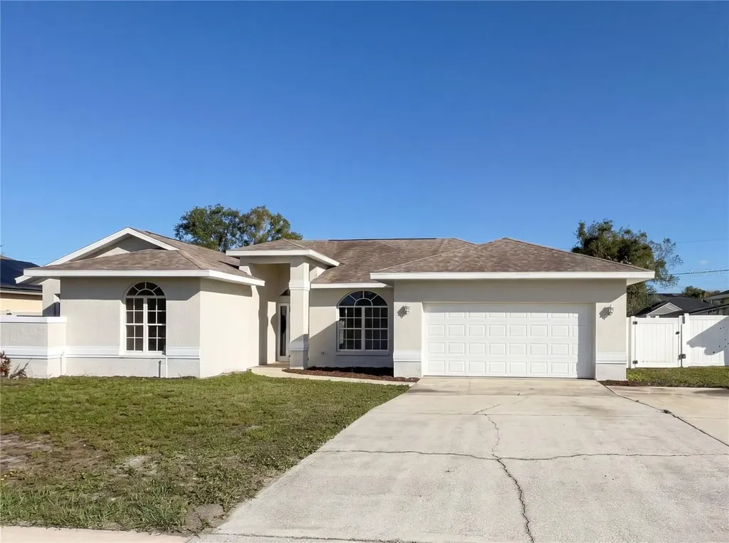2051 Elkcam Boulevard Deltona FL 32725