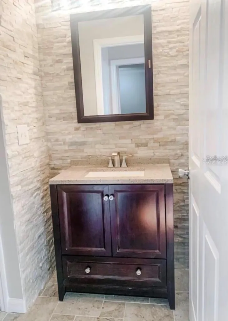 501 Knights Run Avenue Tampa FL 33602
