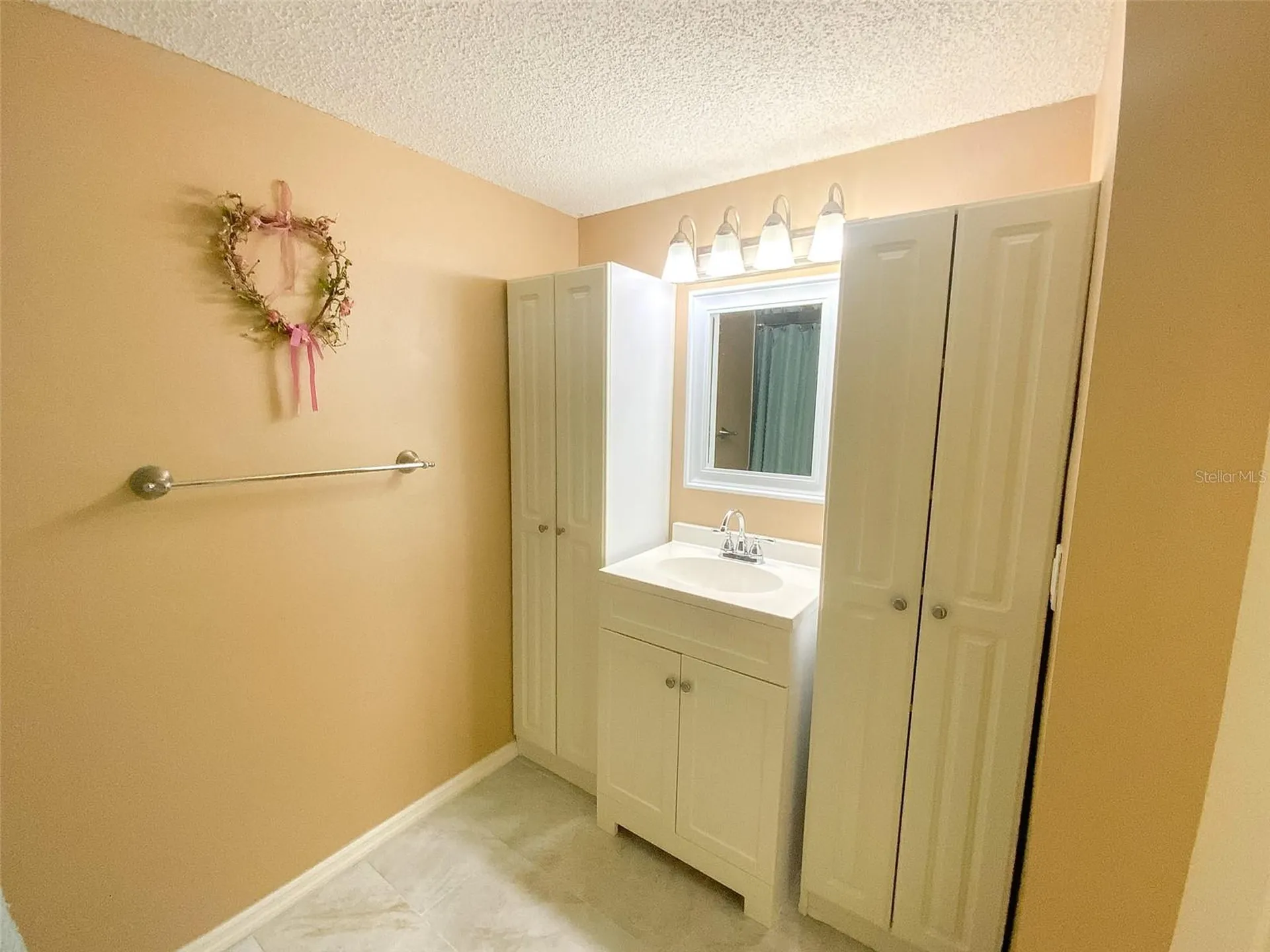 1370 Heather Ridge Boulevard Dunedin FL 34698