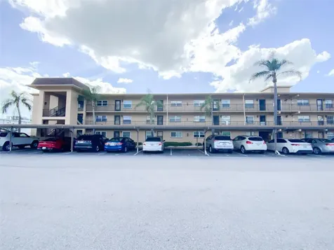 1370 Heather Ridge Boulevard Dunedin FL 34698