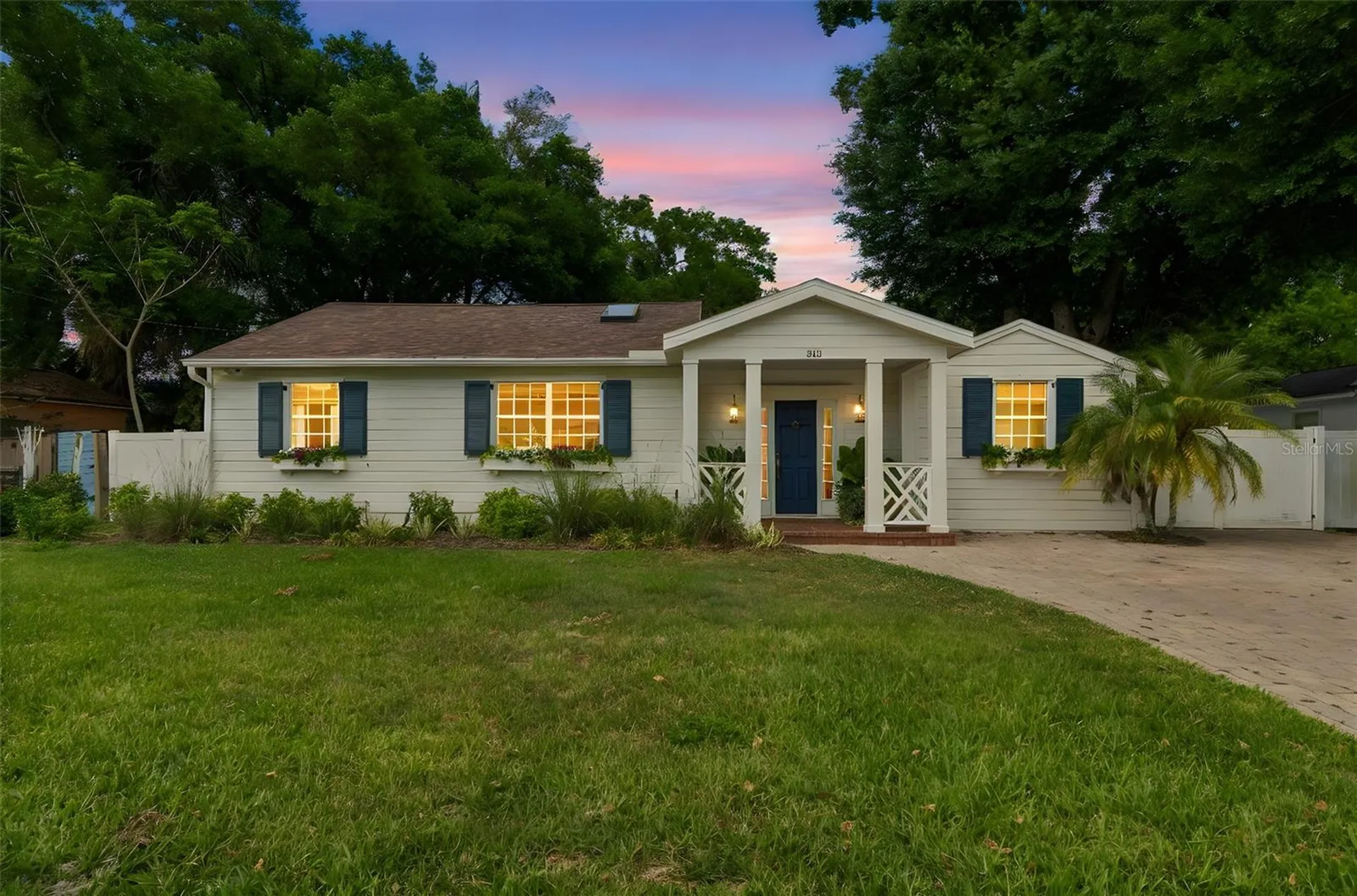 815 W Kentucky Avenue Tampa FL 33603