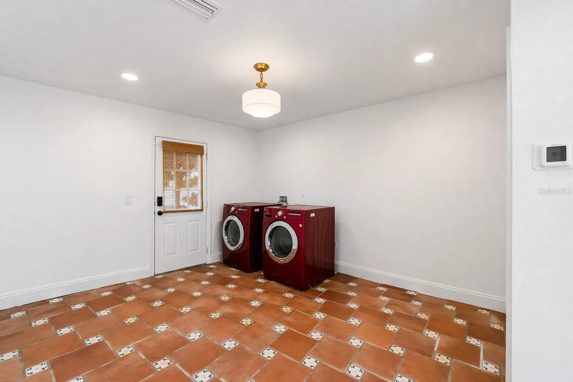 815 W Kentucky Avenue Tampa FL 33603