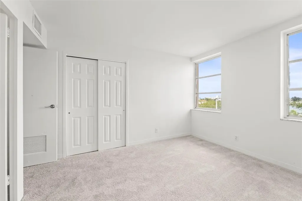 10355 Paradise Boulevard Treasure Island FL 33706