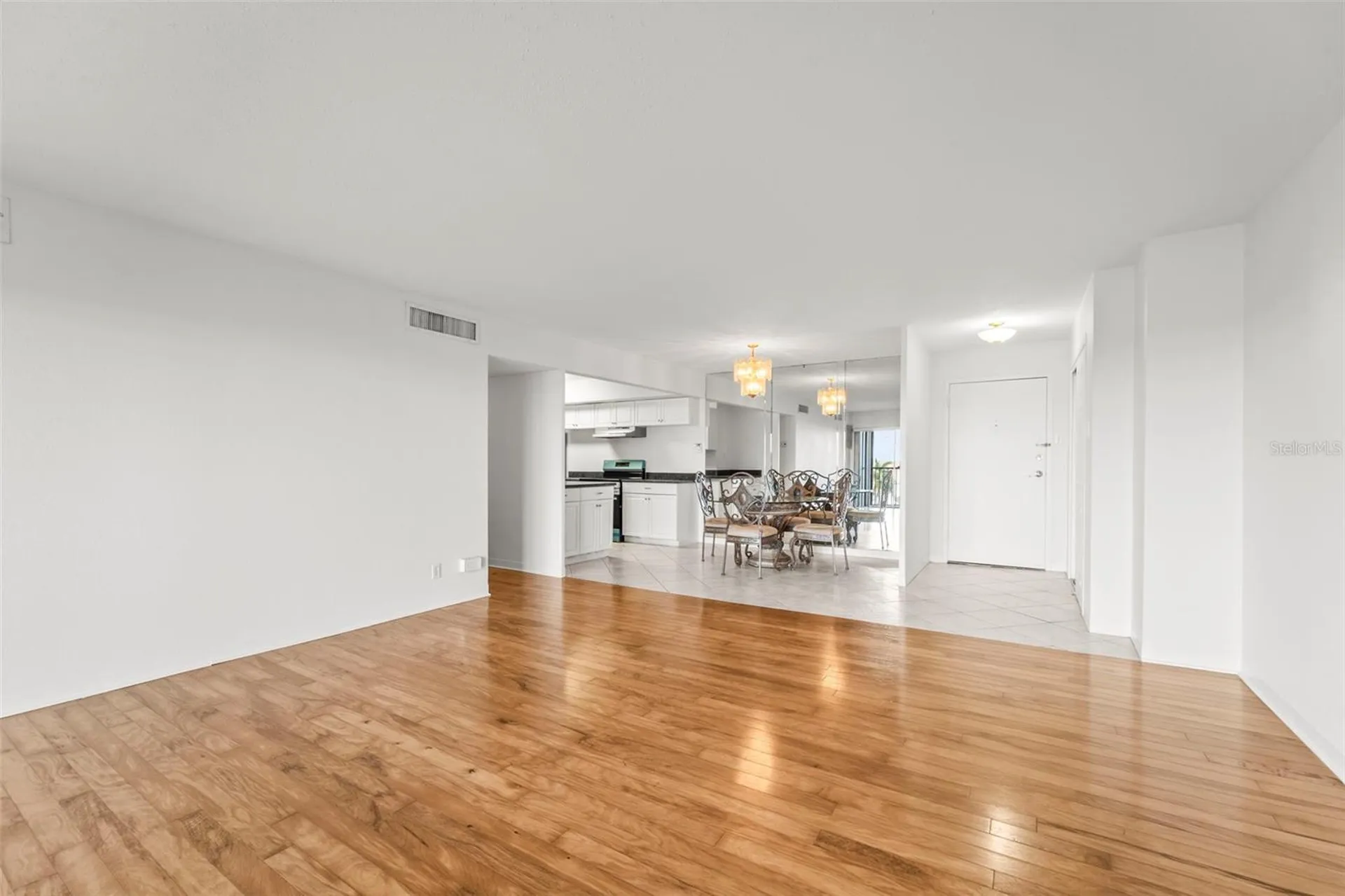 10355 Paradise Boulevard Treasure Island FL 33706