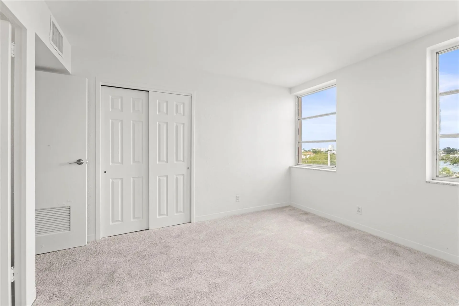 10355 Paradise Boulevard Treasure Island FL 33706