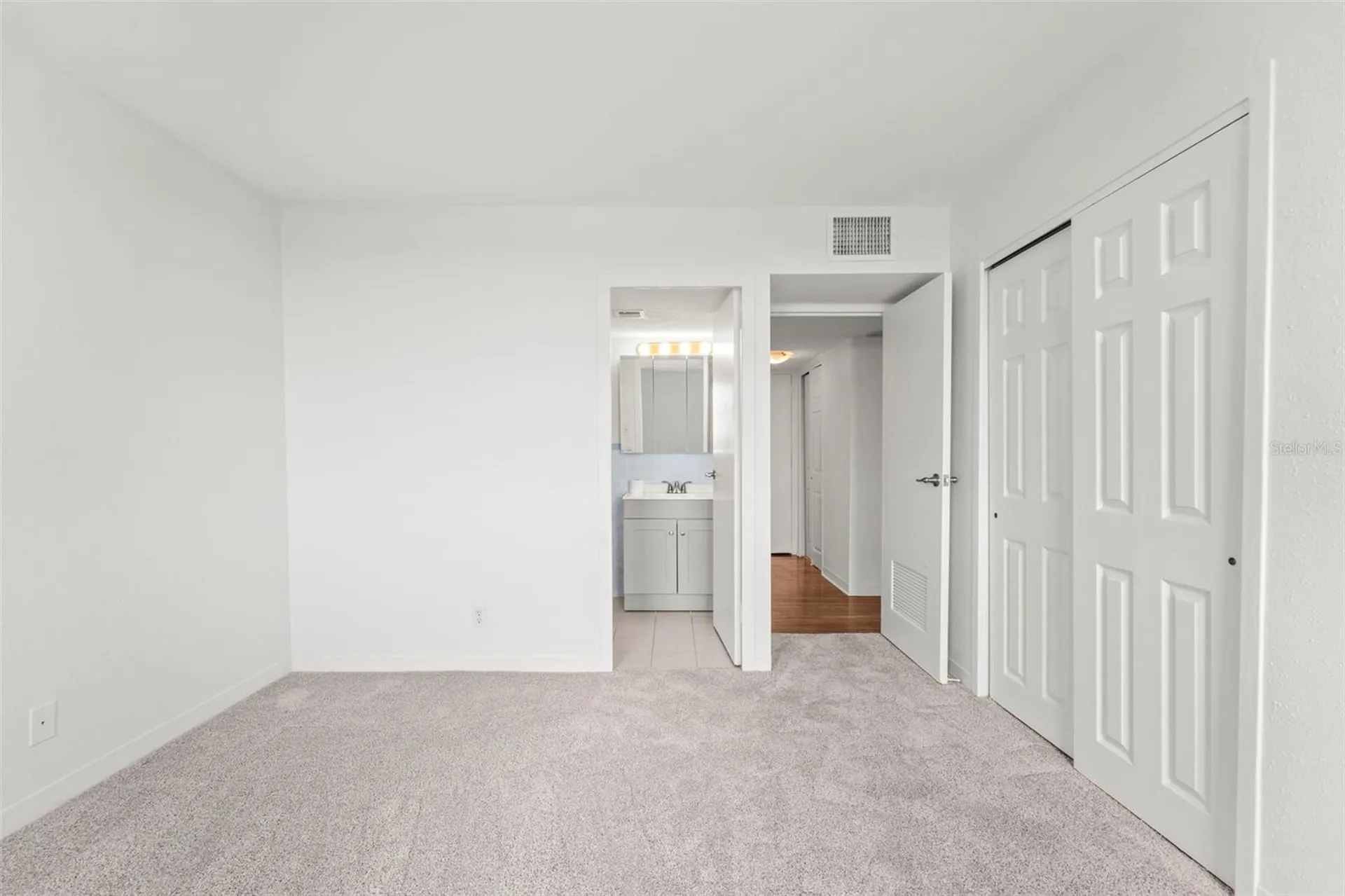 10355 Paradise Boulevard Treasure Island FL 33706