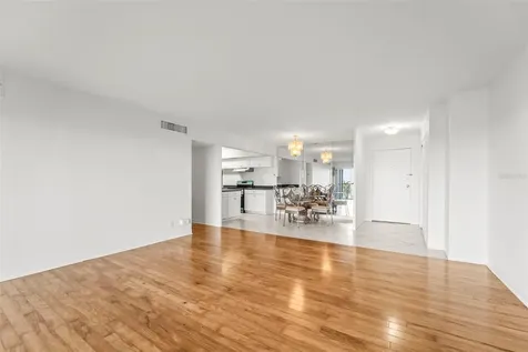 10355 Paradise Boulevard Treasure Island FL 33706