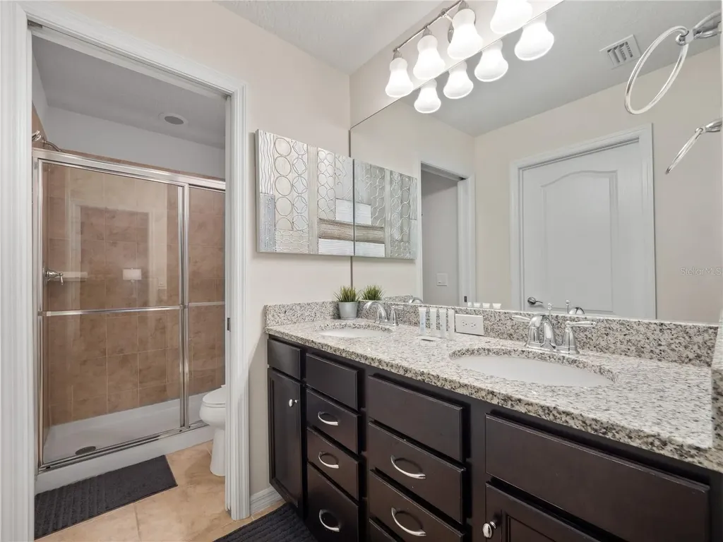 8867 Geneve Court Kissimmee FL 34747