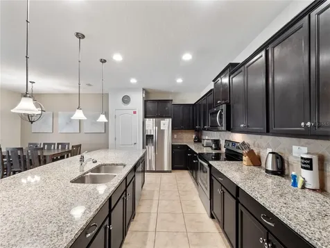 8867 Geneve Court Kissimmee FL 34747