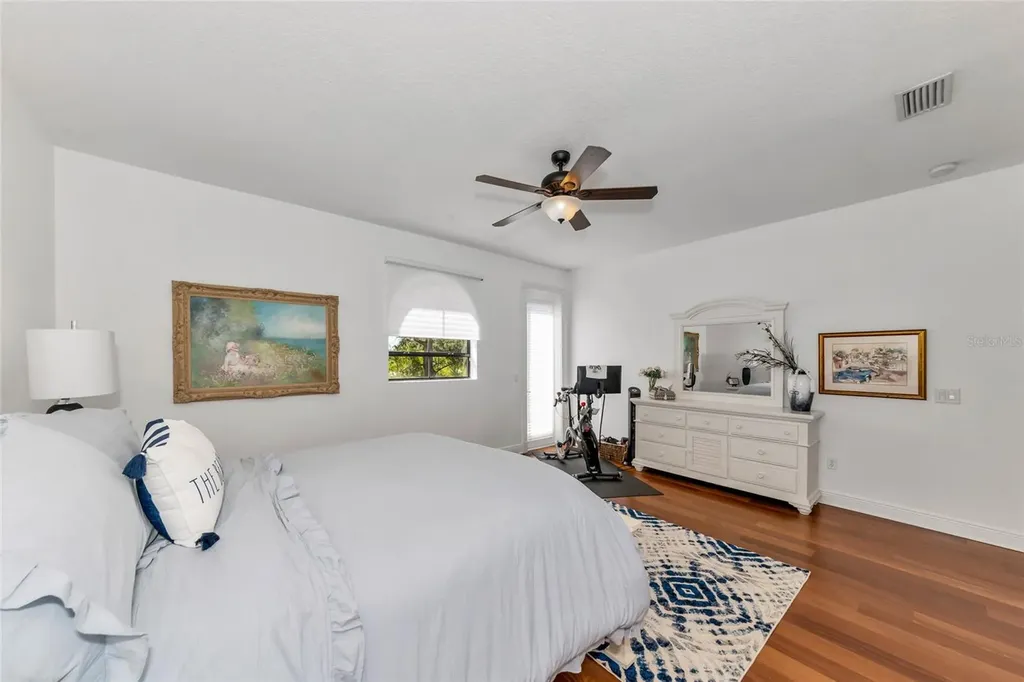 1690 Assisi Drive Sarasota FL 34231