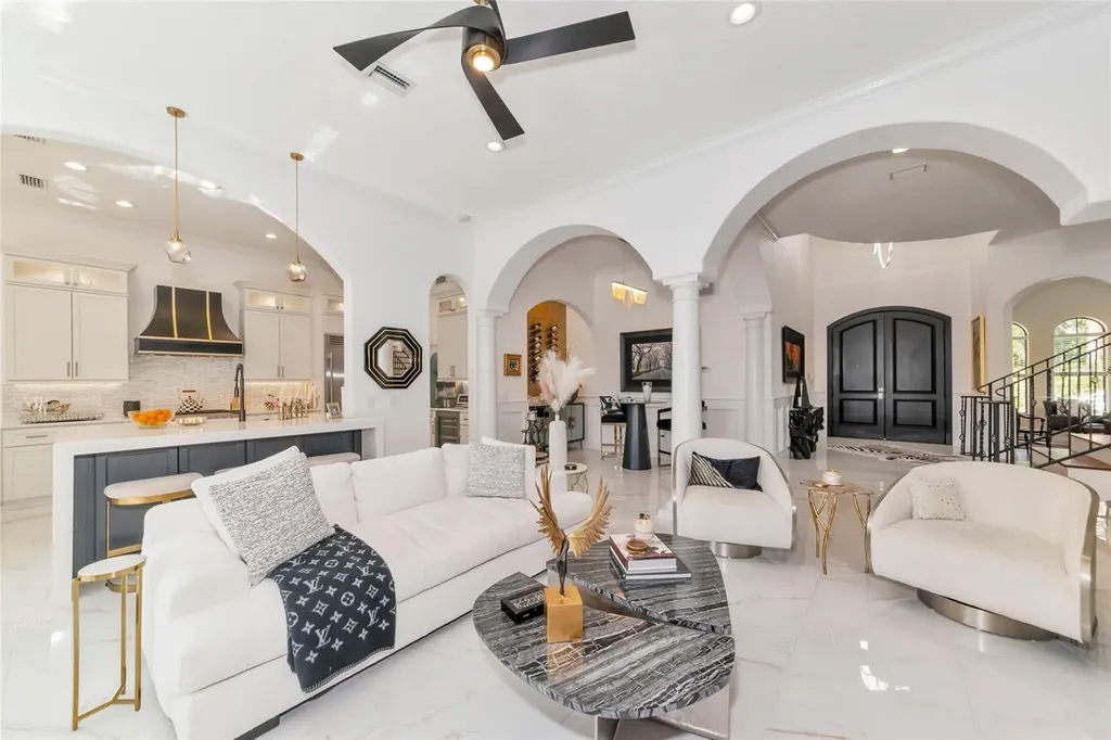 1690 Assisi Drive Sarasota FL 34231
