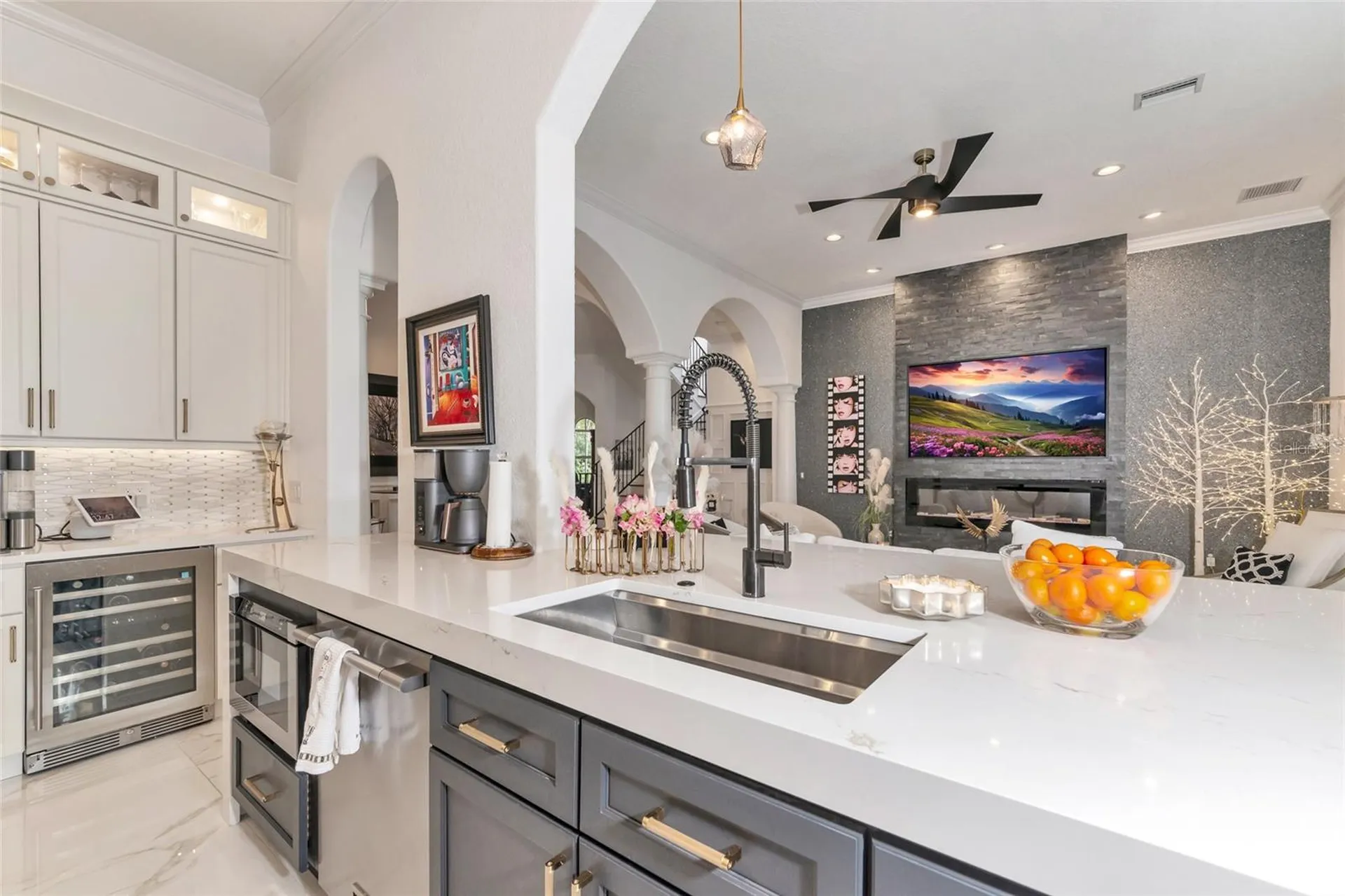1690 Assisi Drive Sarasota FL 34231