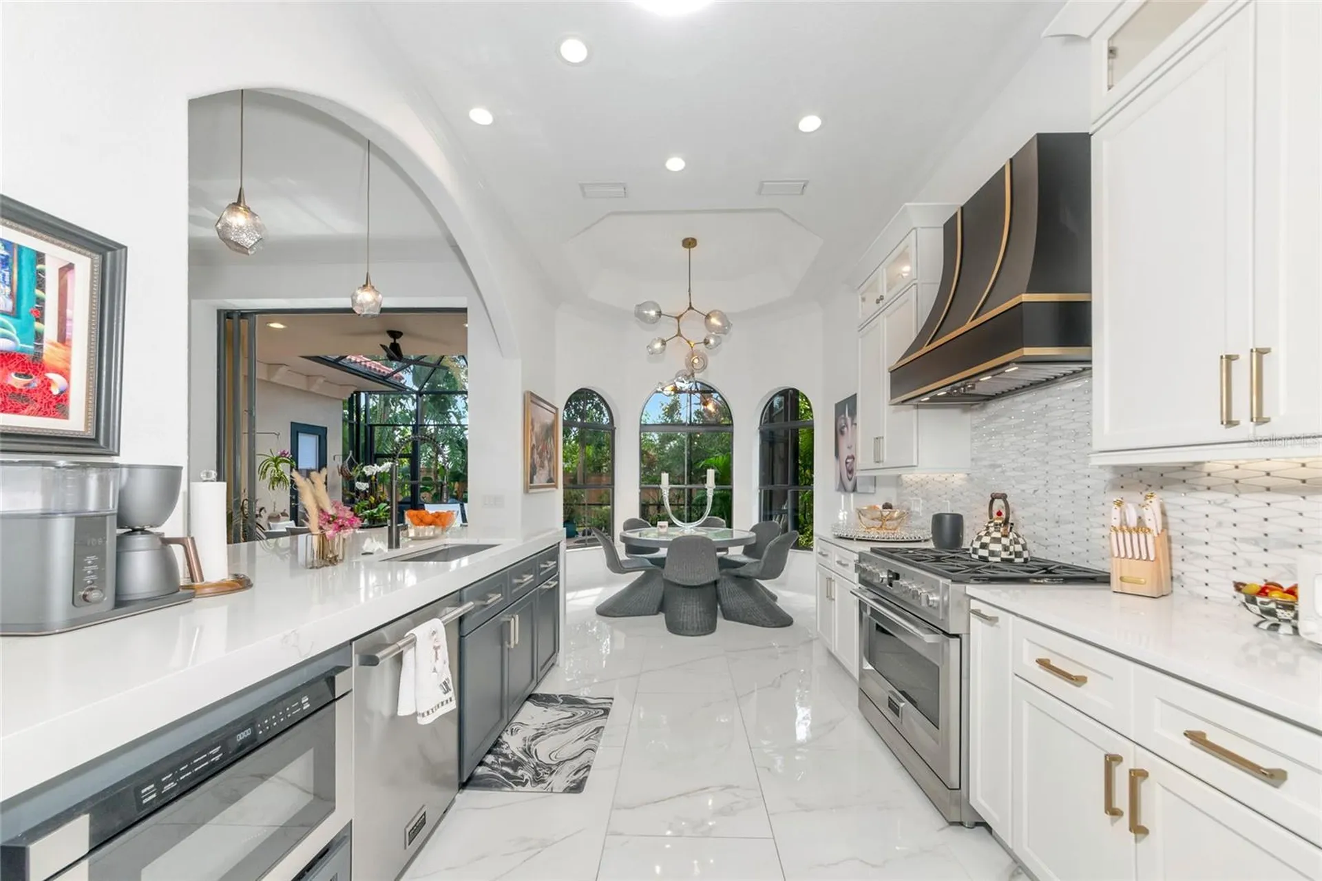 1690 Assisi Drive Sarasota FL 34231