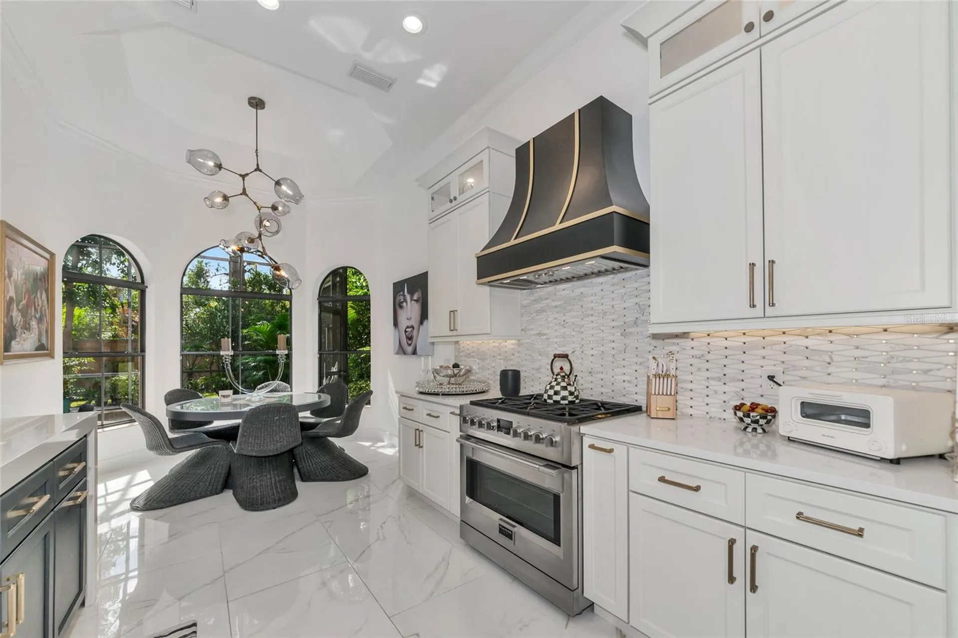 1690 Assisi Drive Sarasota FL 34231