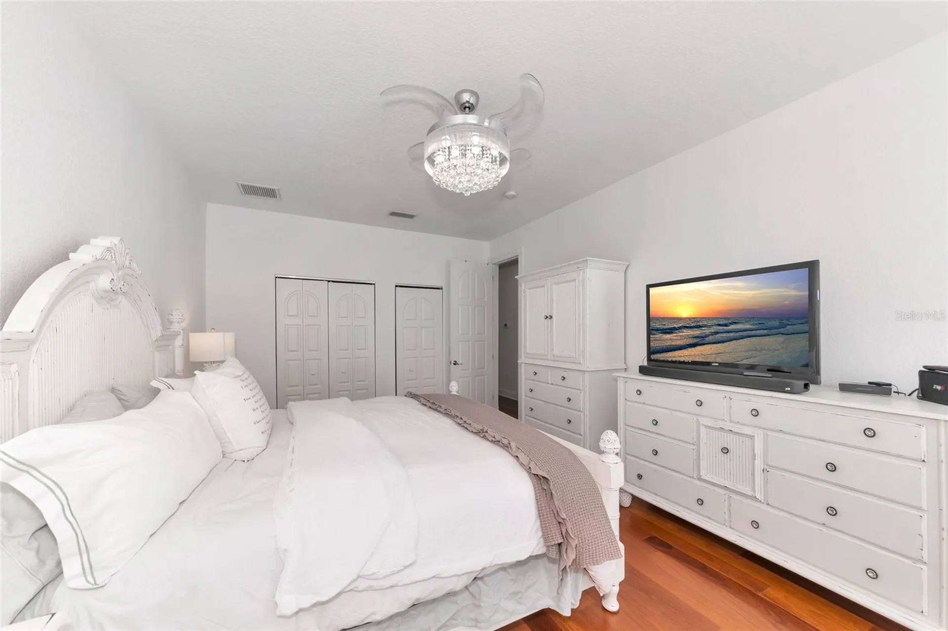 1690 Assisi Drive Sarasota FL 34231