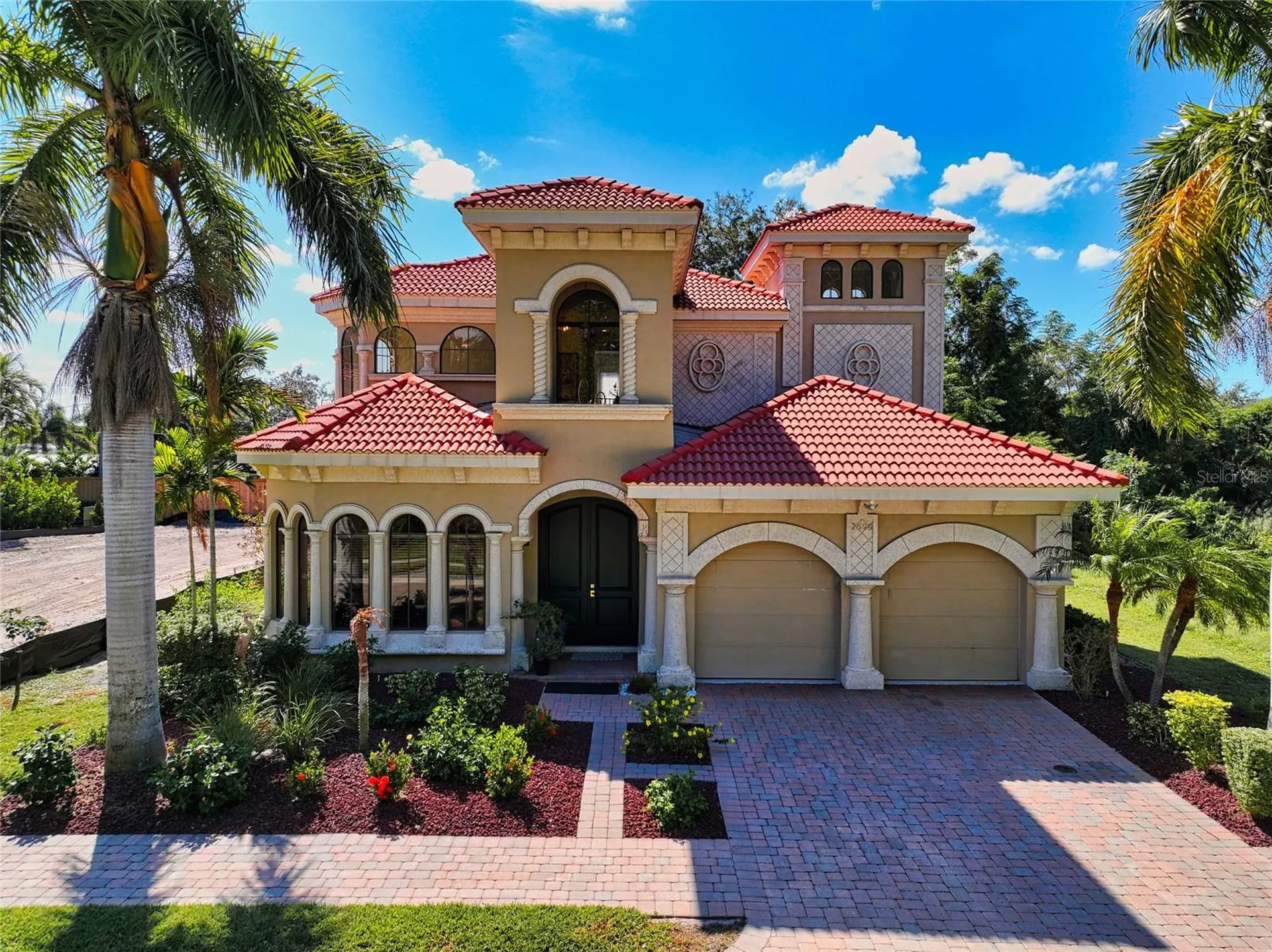 1690 Assisi Drive Sarasota FL 34231