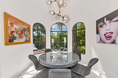 1690 Assisi Drive Sarasota FL 34231