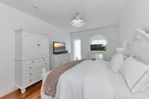 1690 Assisi Drive Sarasota FL 34231