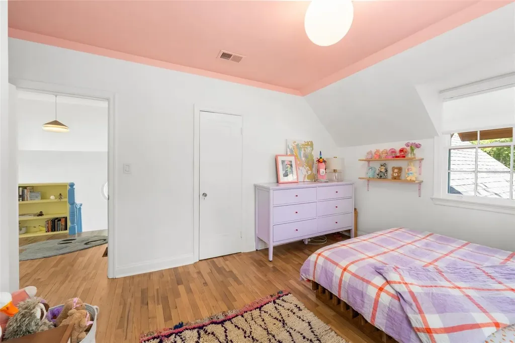 521 NE 6th Street Gainesville FL 32601