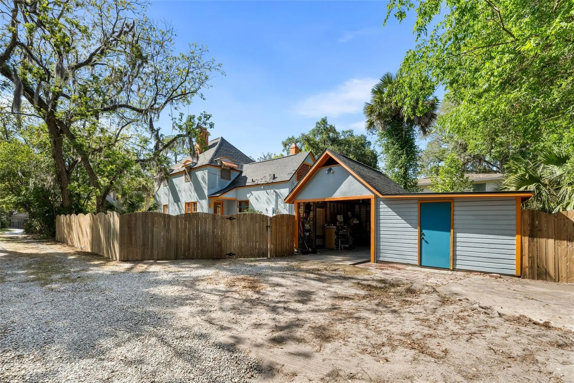 521 NE 6th Street Gainesville FL 32601