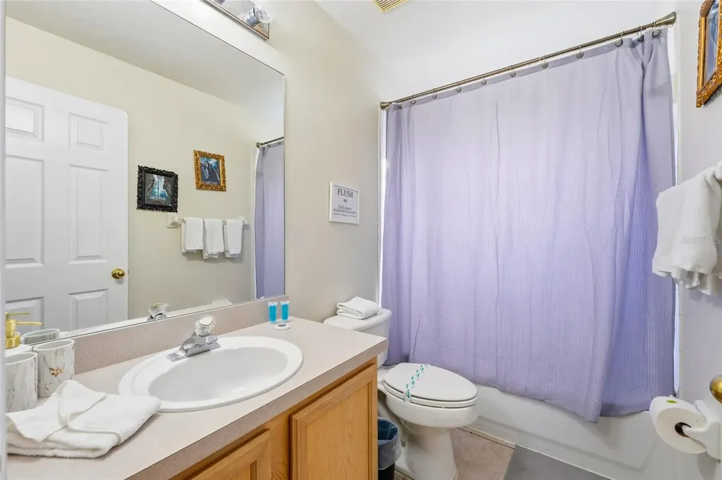 8426 Secret Key Cove Kissimmee FL 34747