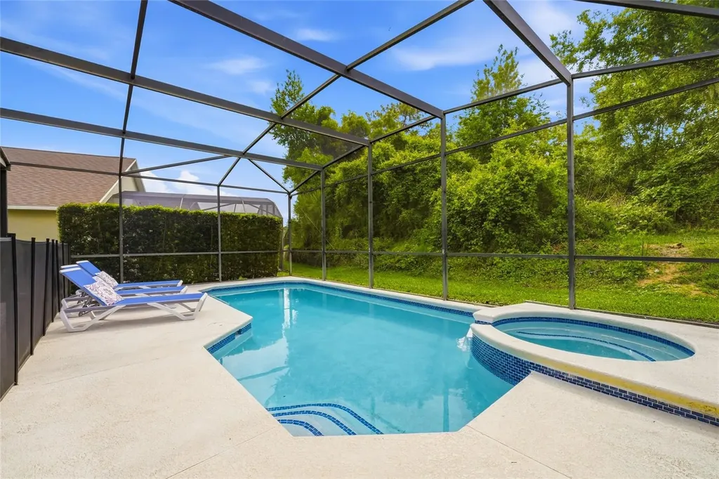 8426 Secret Key Cove Kissimmee FL 34747