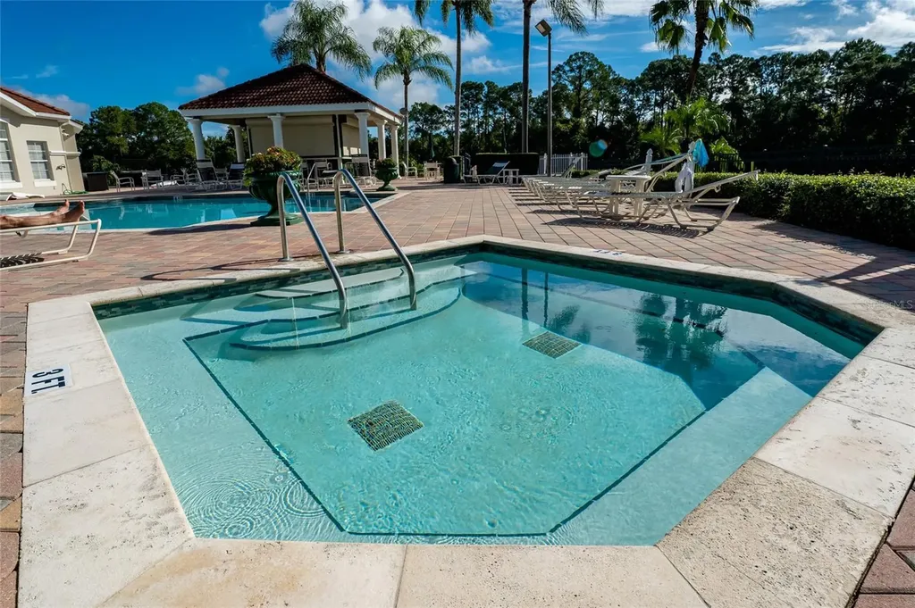 8426 Secret Key Cove Kissimmee FL 34747