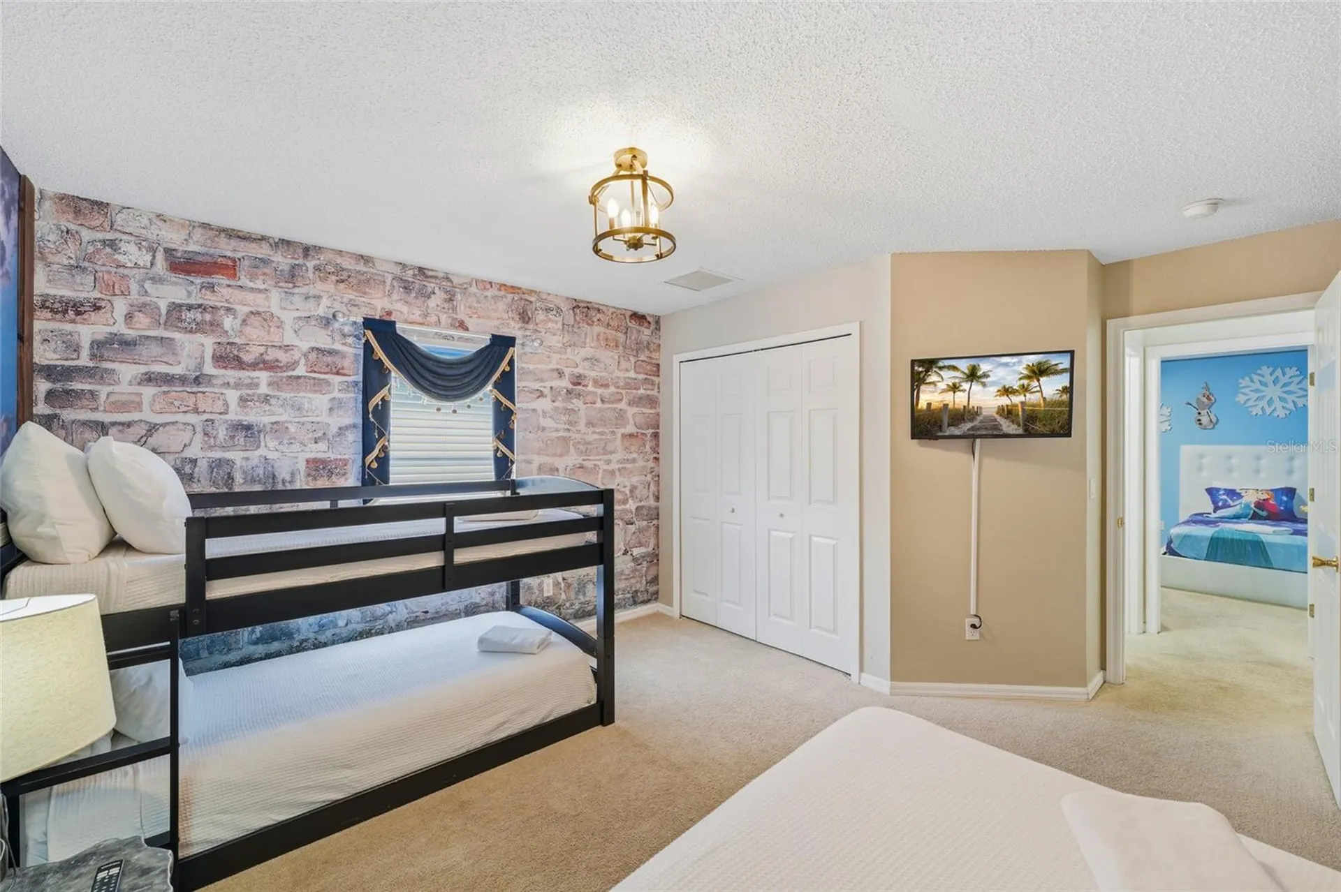 8426 Secret Key Cove Kissimmee FL 34747